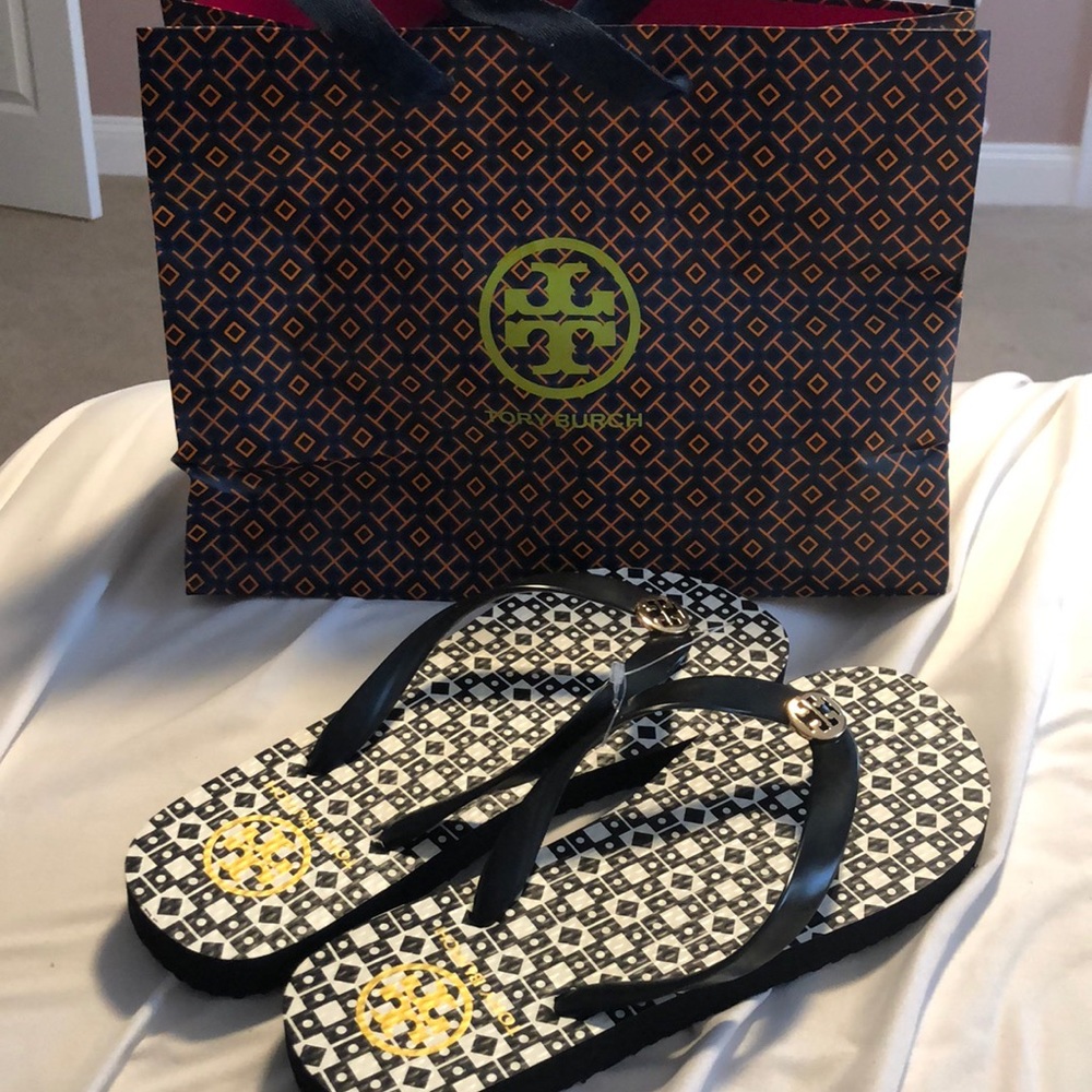 Tory Burch flip flop